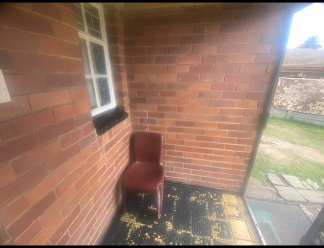 3 BEDROOM HOUSE FOR SALE IN PULLENS HOPE